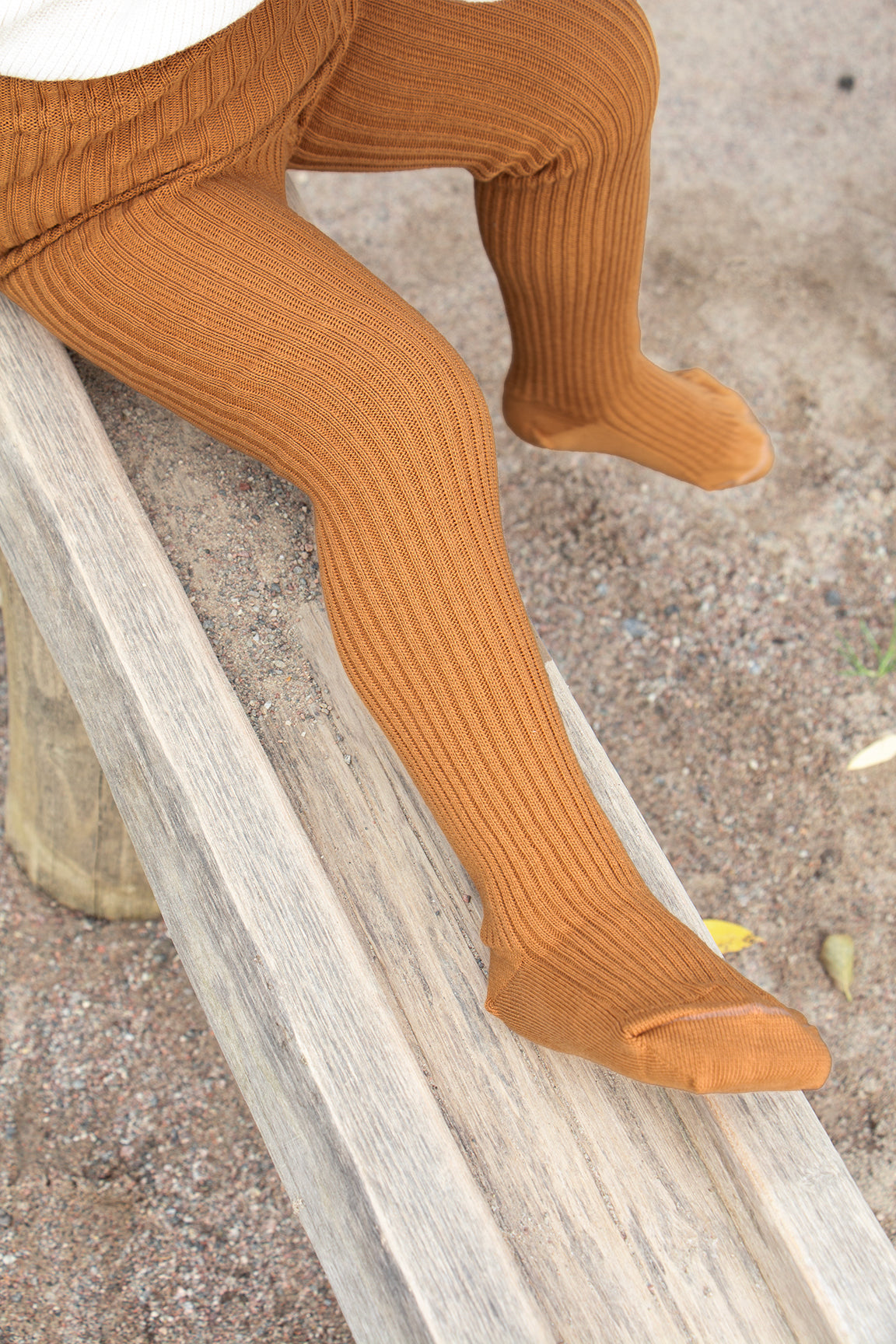 Hippy footed tights with braces - Amber