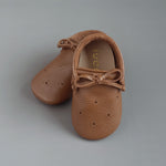 Load image into Gallery viewer, Eli Moccasin in Pretzel (size 5 &amp; 6)
