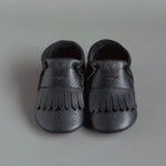 Load image into Gallery viewer, Tiera Moccasin in Black (size 4 &amp; 5)
